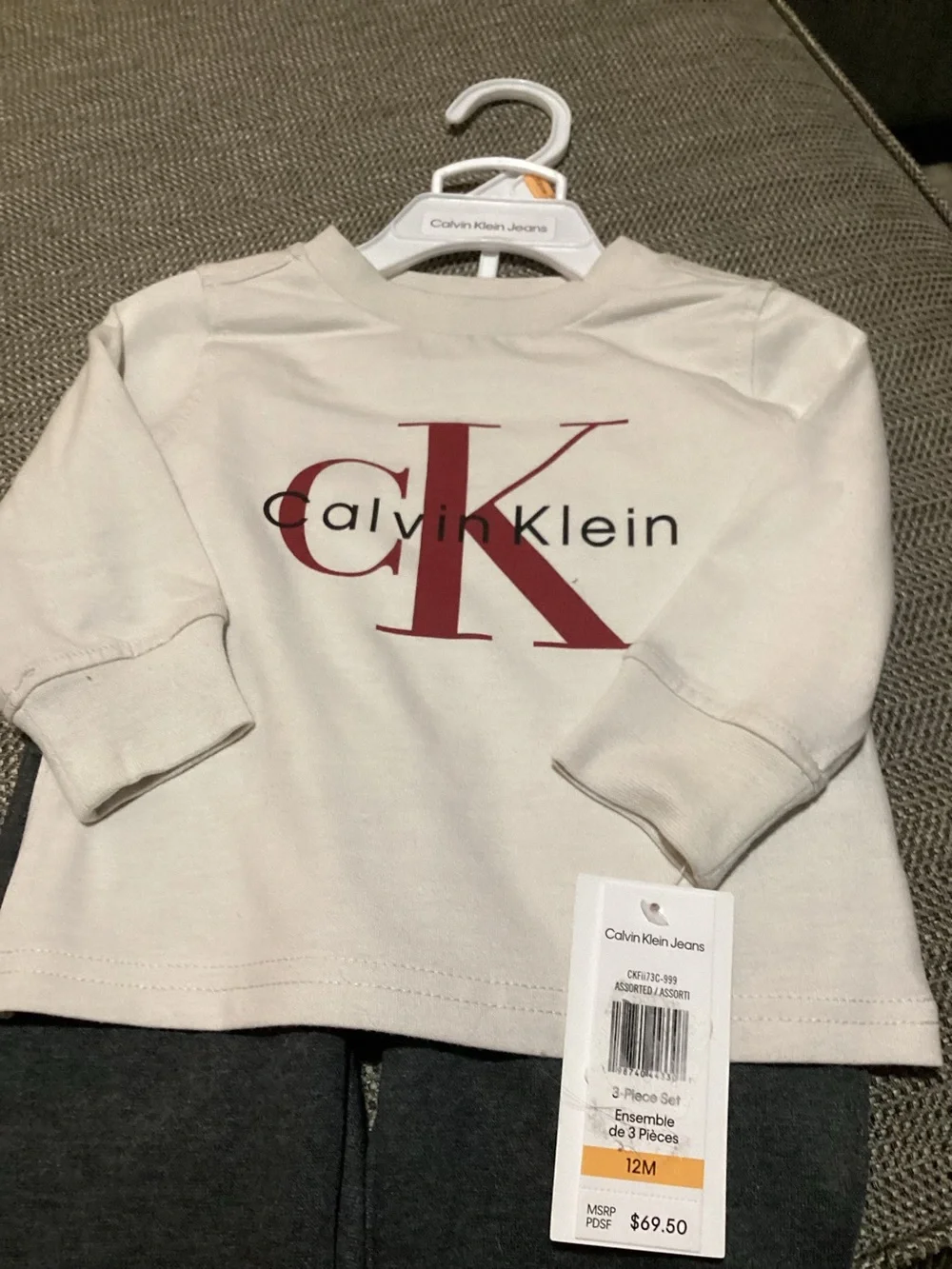 Calvin Klein Baby Boys 3-pc Set Vest Long Sleeve T-shirt Jogger Sweatpants 12M